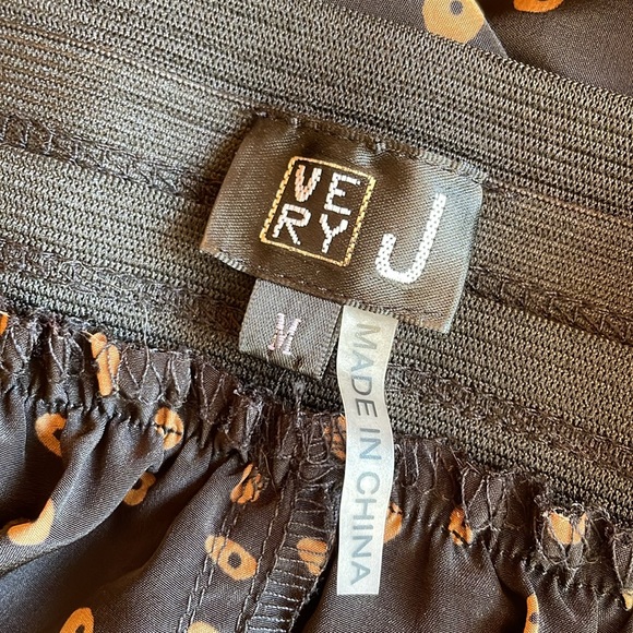 Black Printed Dress with Buttonfront closure - Picture 5 of 5